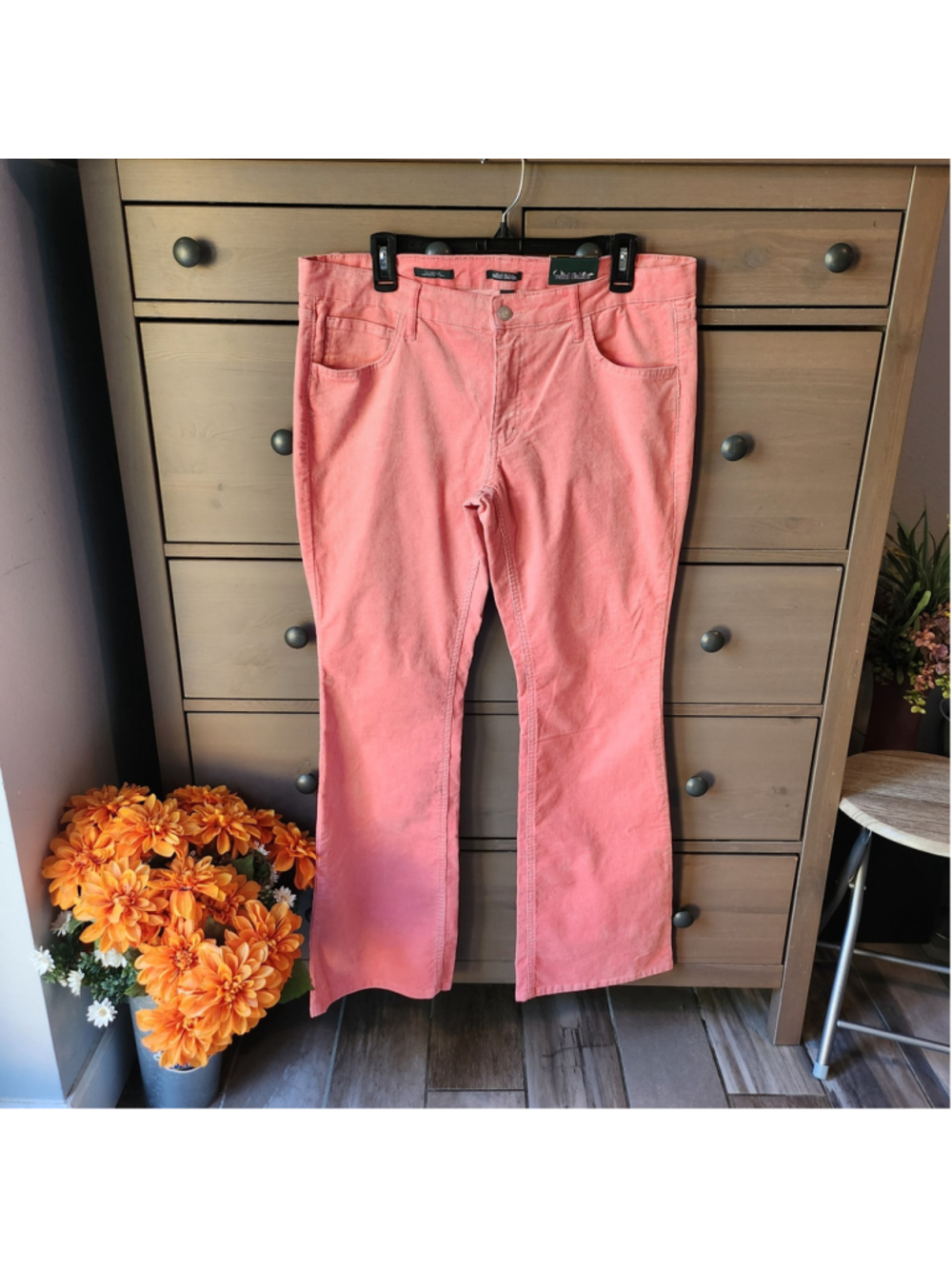Women's Wild Fable Pink Corduroy Low-Rise Flare Pants Size 14